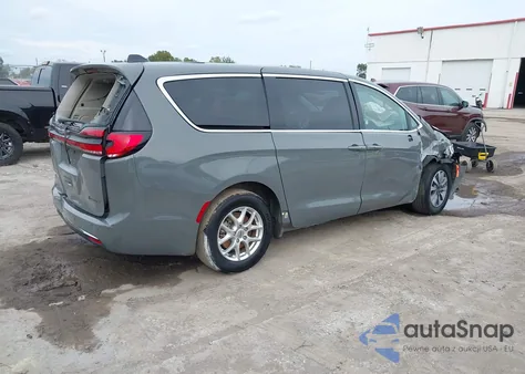 2023 Chrysler Pacifica Touring L from USA, damaged, VIN 2C4RC1BG8PR546964